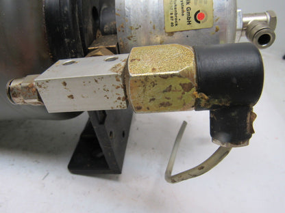 Tekawe A0P-EA,5 Air Operated Grease Pump From Weeke BP-140 CNC