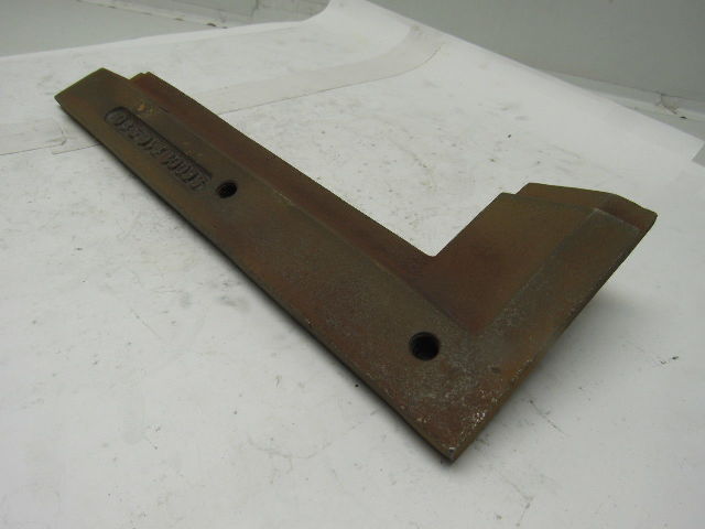 S6001 P16 580 Shot Blaster Machine Wheel Opening Wear Plate Repair Part