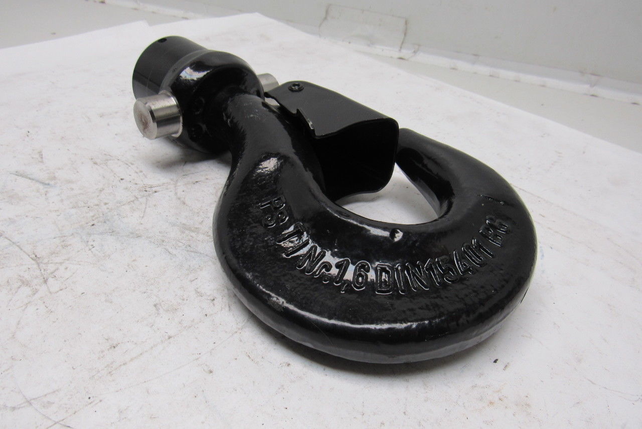 Forge Crane Hook Machined W/Safety Latch  Nr.1,6