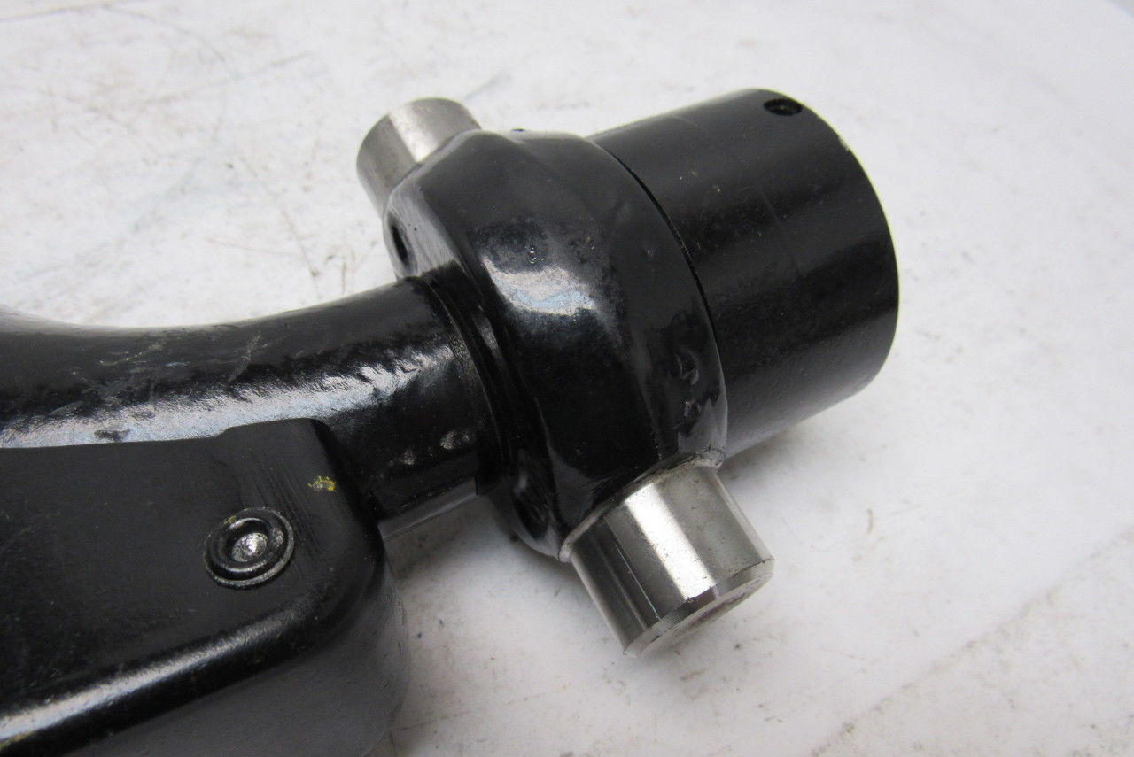 Forge Crane Hook Machined W/Safety Latch  Nr.1,6