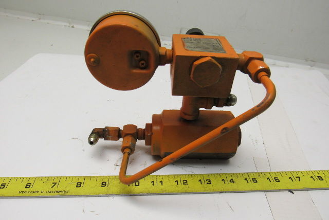 Racine FF5 NHPS 02S Air Bleed Valve 3000psi 25to40Gpm W/Gauge Isolator