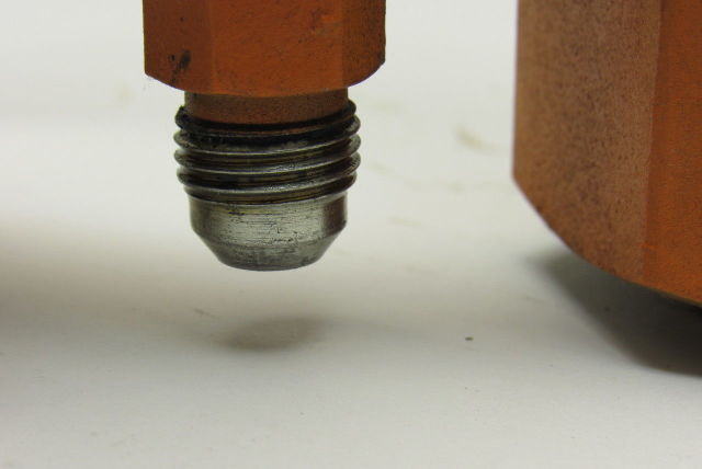 Racine FF5 NHPQ 02S Air Bleed Valve 3000psi 25to40Gpm W/Gauge Isolator