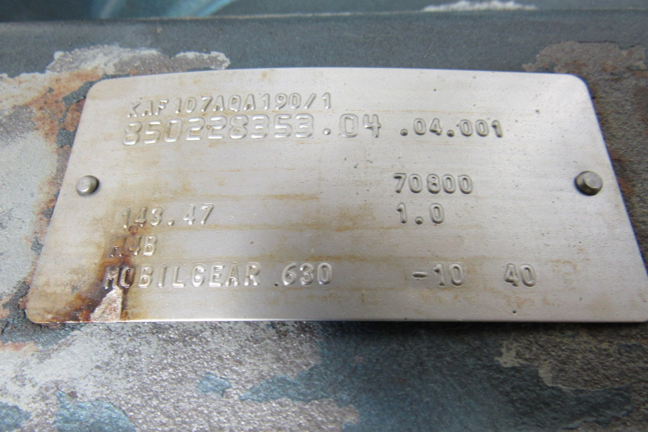 SEW EURODRIVE KAF107AQA190/1 Gear Reducer Drive 143.47:1  70800 lb-in Torque