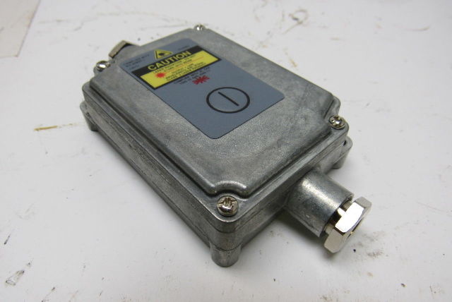 Raytek Digital Pyrometer Temperature Monitoring Sensing Head Communication Box