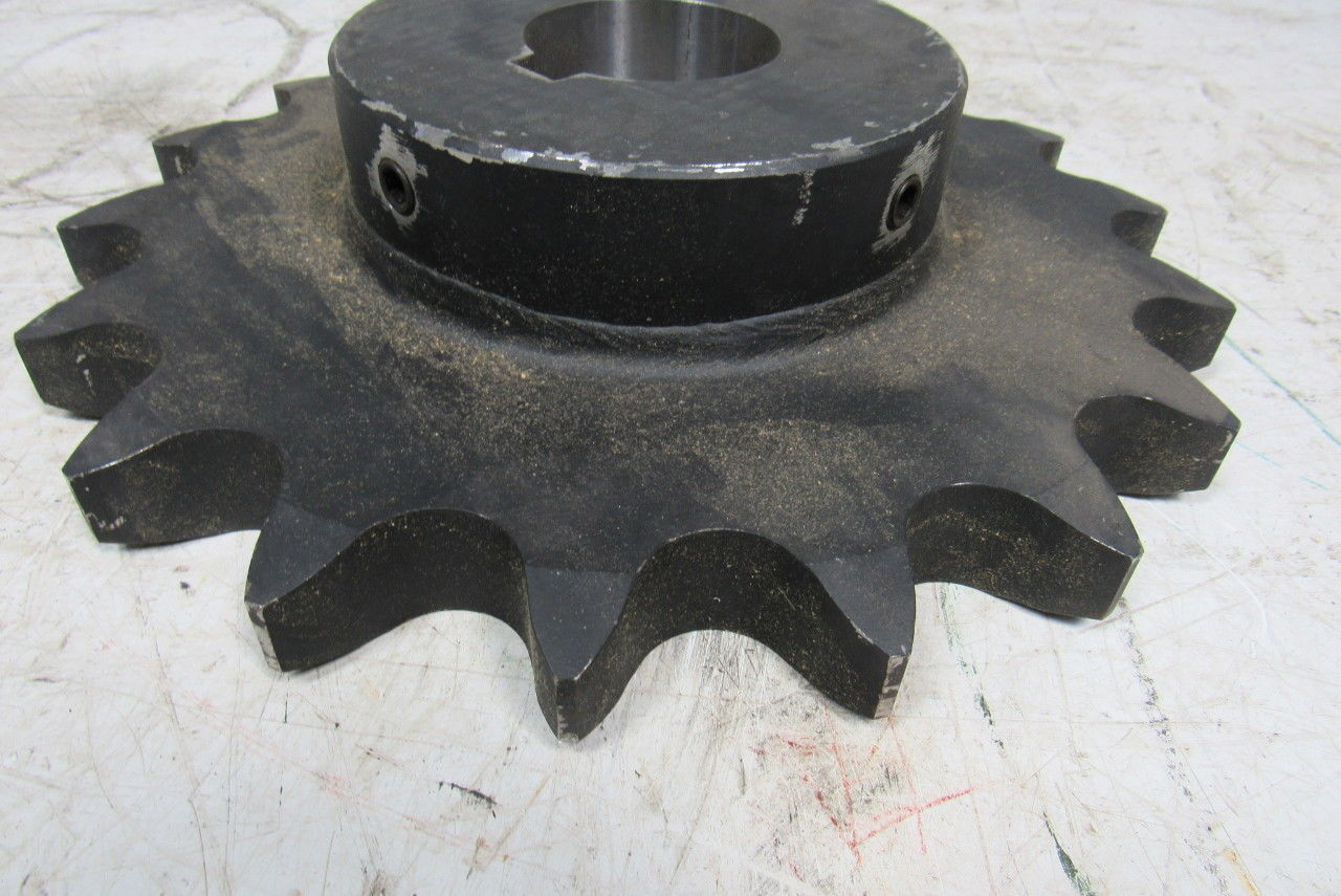 Martin 180B18 #180 Single Row Sprocket 2-7/8" Keyed Bore 18 Tooth