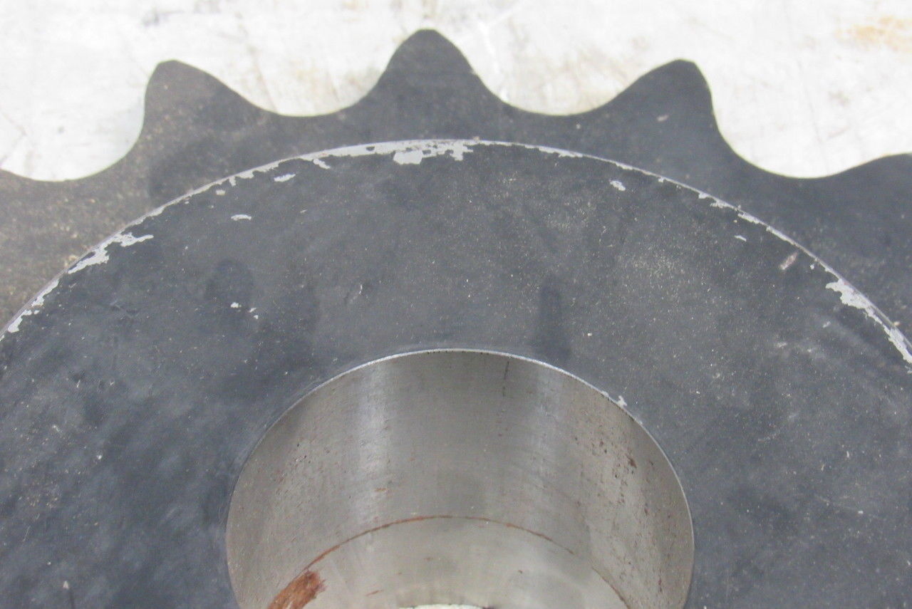 Martin 180B18 #180 Single Row Sprocket 2-7/8" Keyed Bore 18 Tooth