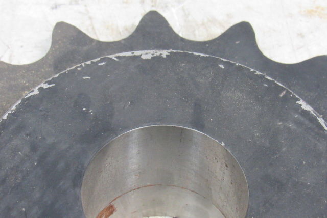 Martin 180B18 #180 Single Row Sprocket 2-7/8" Keyed Bore 18 Tooth