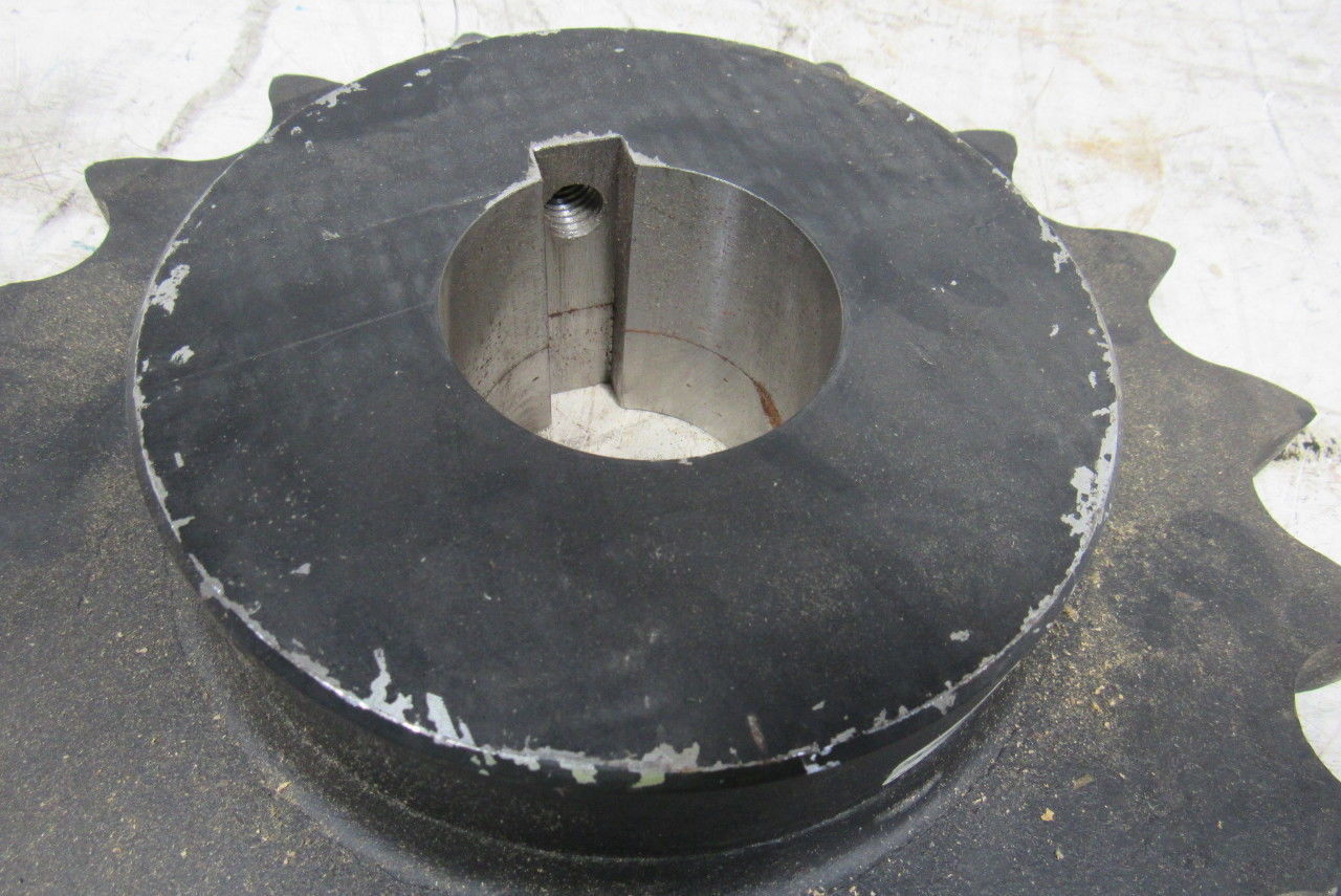 Martin 180B18 #180 Single Row Sprocket 2-7/8" Keyed Bore 18 Tooth