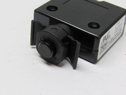 TUV 28A 125-250 VAC 32 VDC Push Reset Thermal Circuit Breaker Box Of 900