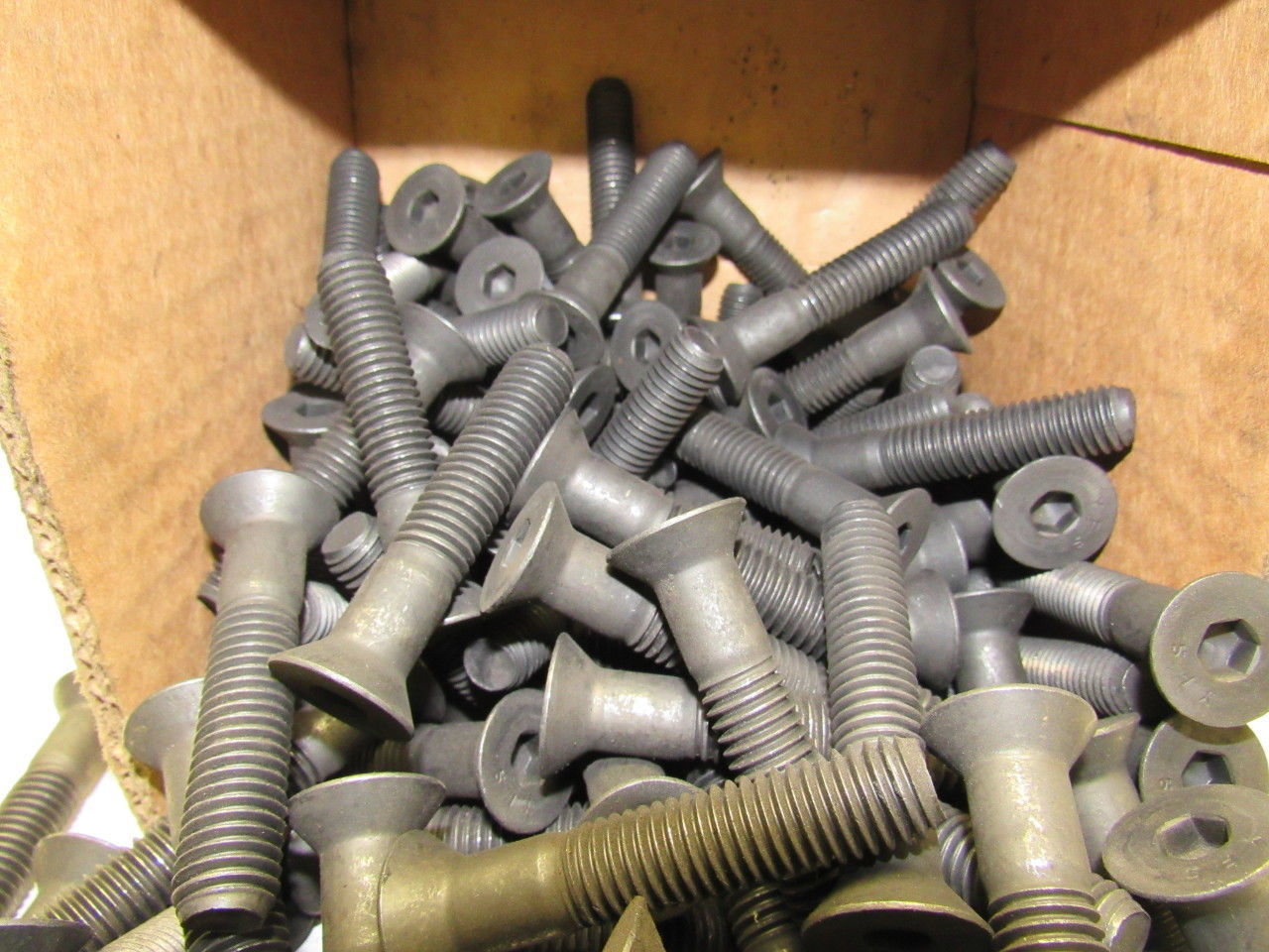 12"-13 x x2-3/4" Alloy Flat Socket Head Cap Screw lot of 150