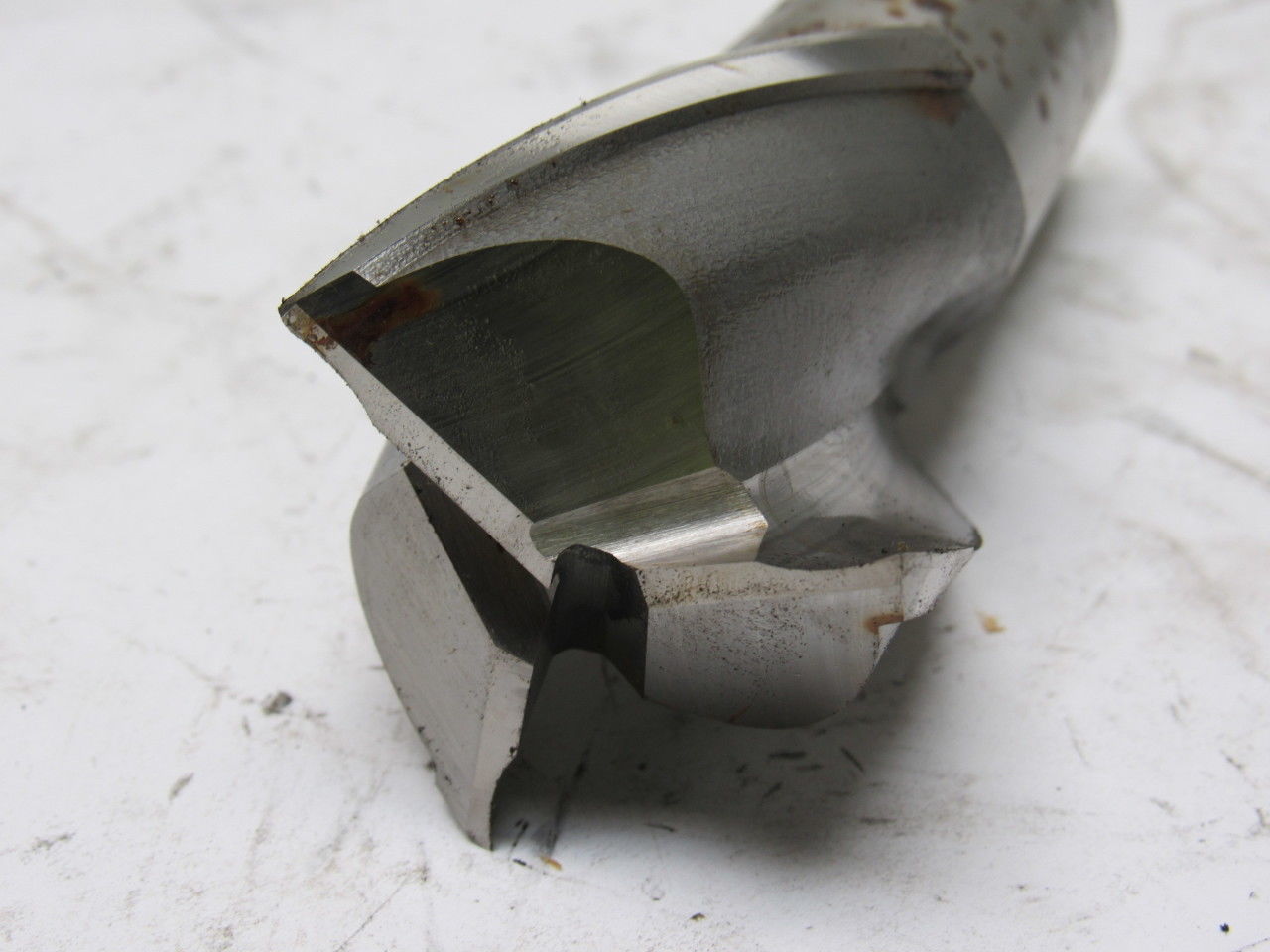 OSG 3 Flute 1-1/4" x 2" Cut HSS End Mill 4-1/2" OAL 1-1/4" Shank Sharp!