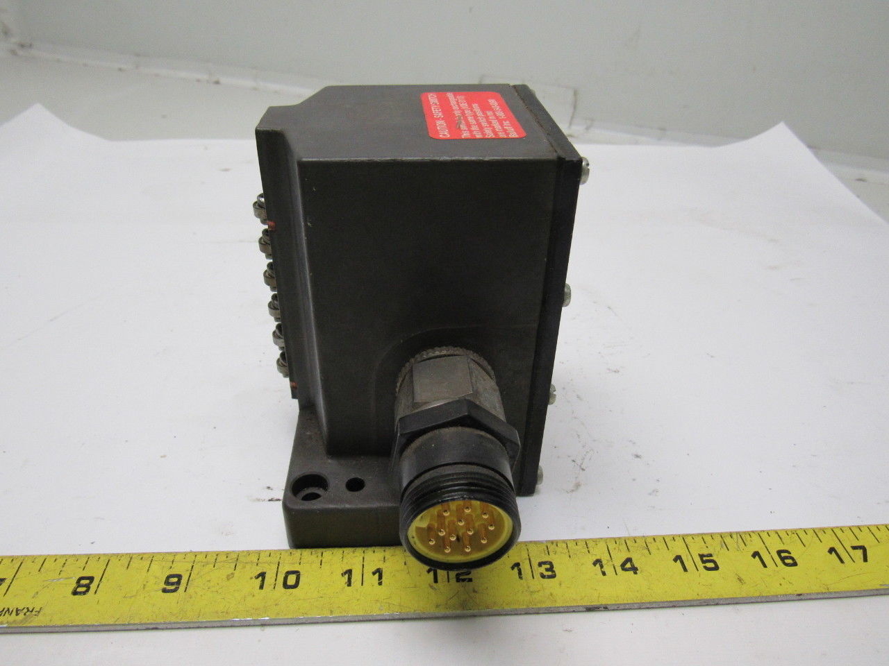 Balluff BNS-113-D06-L12-100 Mechanical 6 Position Roller Limit Switch 240V 6A