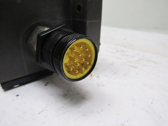 Balluff BNS-113-D04-L12-100 Mechanical 4 Position Roller Limit Switch