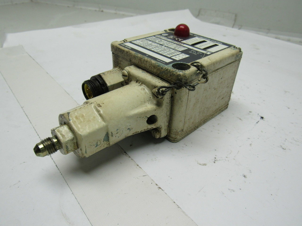 Allen Bradley 836T-T351JX81X9X7 Pressure Control Switch