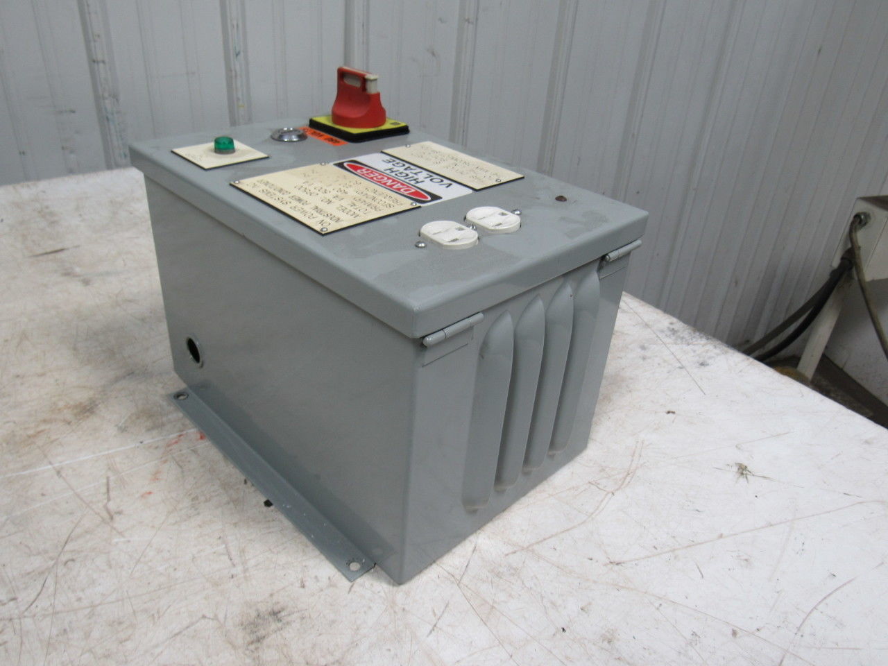On Power Systems OP500 Power Conditioner Transformer 500VA 480V Pri 120V Sec.