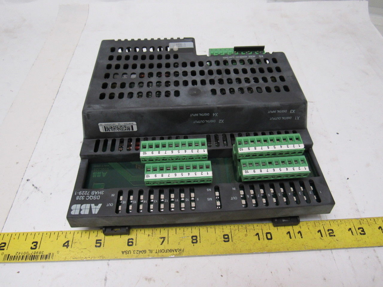 ABB DSQC 328 3HAB7229-1 Digital I/O Board