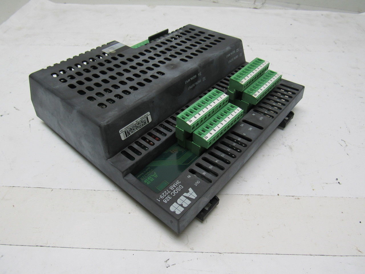 ABB DSQC 328 3HAB7229-1 Digital I/O Board