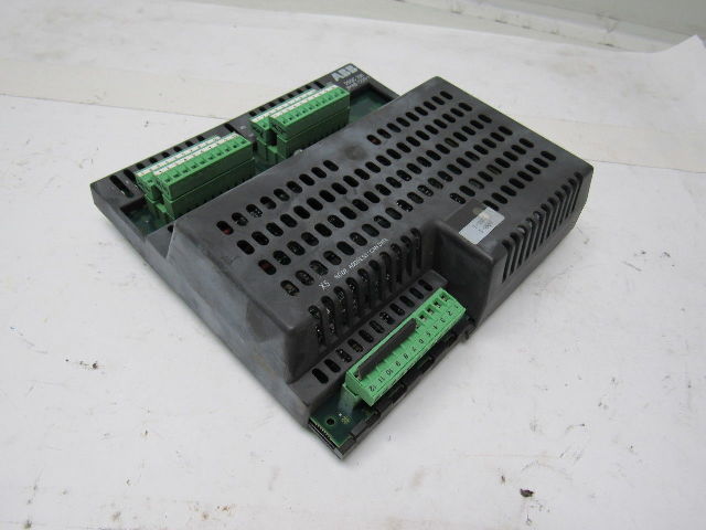 ABB DSQC 328 3HAB7229-1 Digital I/O Board