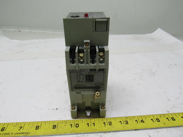 A-B Allen Bradley 700-RTC10100U24 Series A Adjustable Relay Time 24vdc