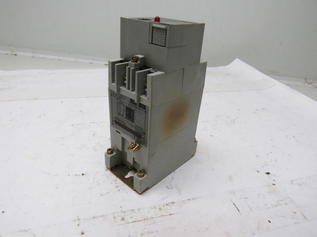 A-B Allen Bradley 700-RTC10100U24 Series A Adjustable Relay Time 24vdc
