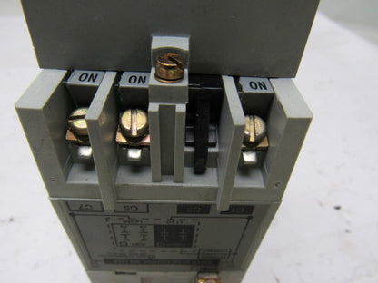 A-B Allen Bradley 700-RTC20100U24 Series A Solid State Adjustable Timing Relay
