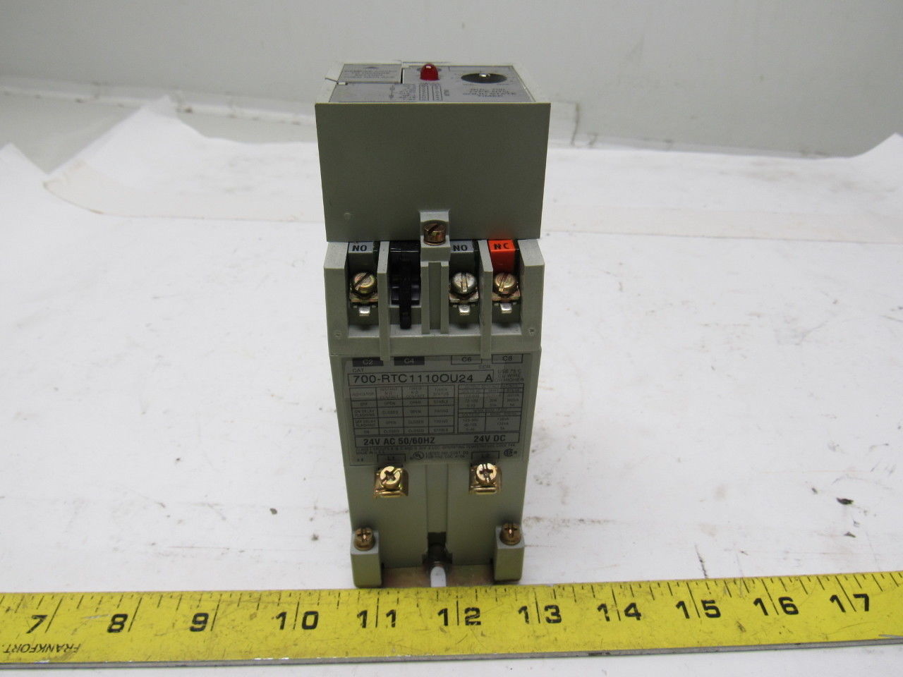 A-B Allen Bradley 700-RTC1110OU24 Series A Solid State Adjustable Timing Relay