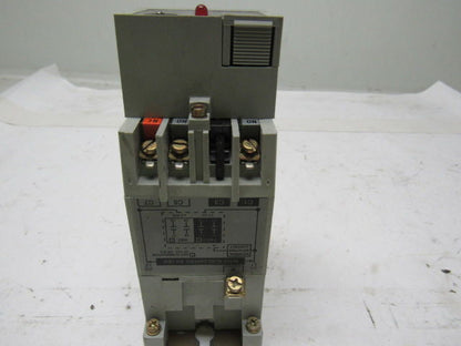 A-B Allen Bradley 700-RTC1110OU24 Series A Solid State Adjustable Timing Relay