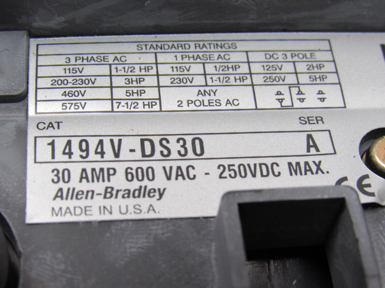 Allen Bradley 1494V-DS30 Series A 30A 3 Pole Disconnect Block W/Door Operator