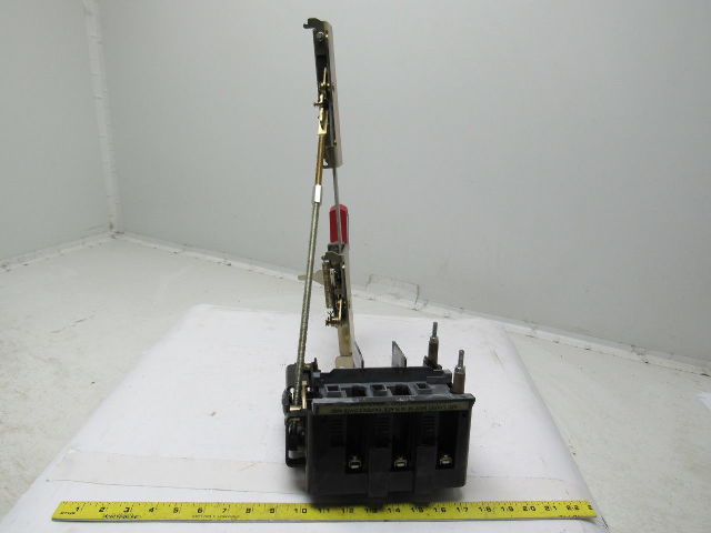 Allen Bradley 1494V-DS30 Series A 30A 3 Pole Disconnect Block W/Door Operator