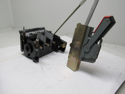 Allen Bradley 1494V-DS30 Series A 30A 3 Pole Disconnect Block W/Door Operator