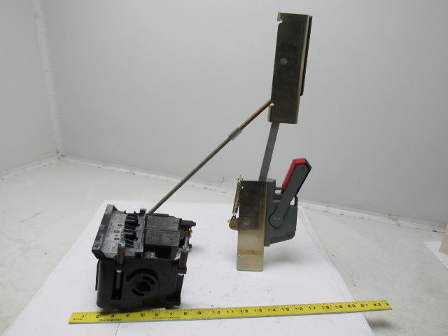 Allen Bradley 1494V-DS30 Series A 30A 3 Pole Disconnect Block W/Door Operator
