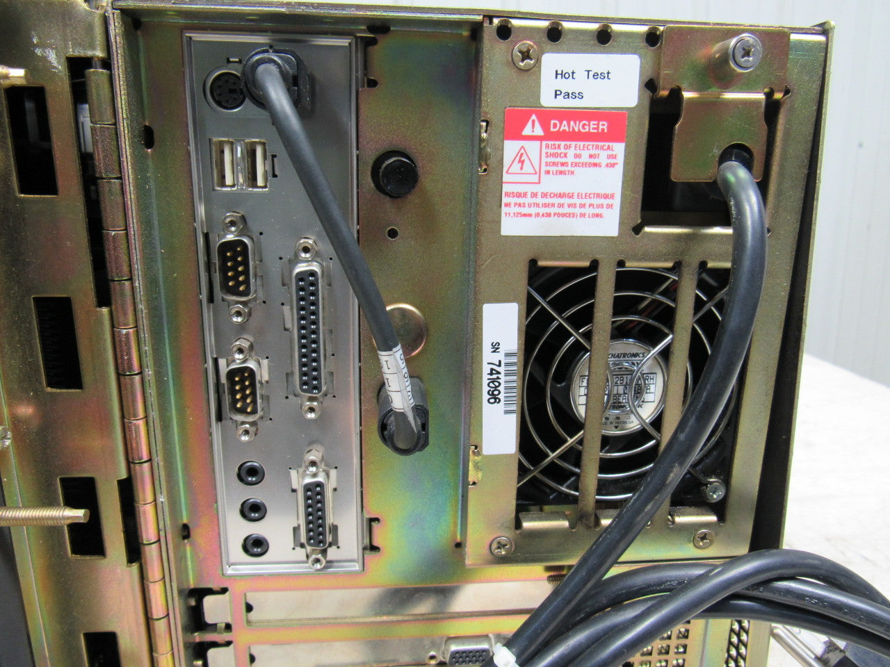 A-B Allen Bradley 6180-CSNV2 Series B Operator Interface Display Panel