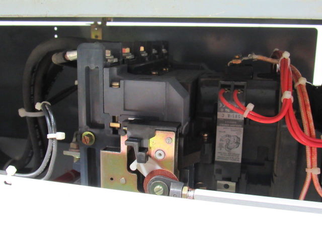 Allen Bradley 520VF-EOD-XXX Ser B 2 Speed Starter 50HP Size 3 Bucket Assembly
