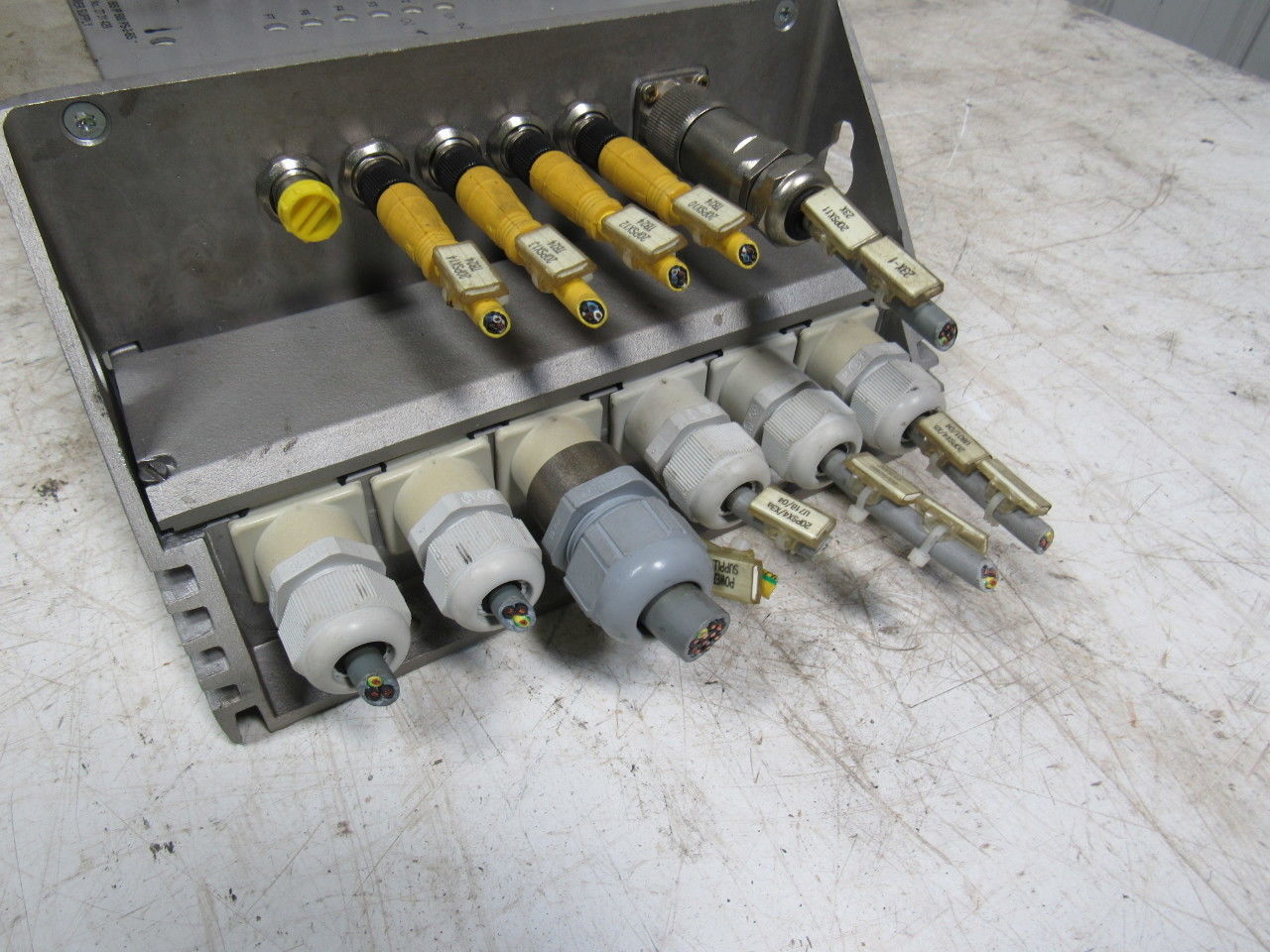 Phoenix Contact IBS IP 500 PS-2-BS 27-31-429 InterBus Power Supply Unit