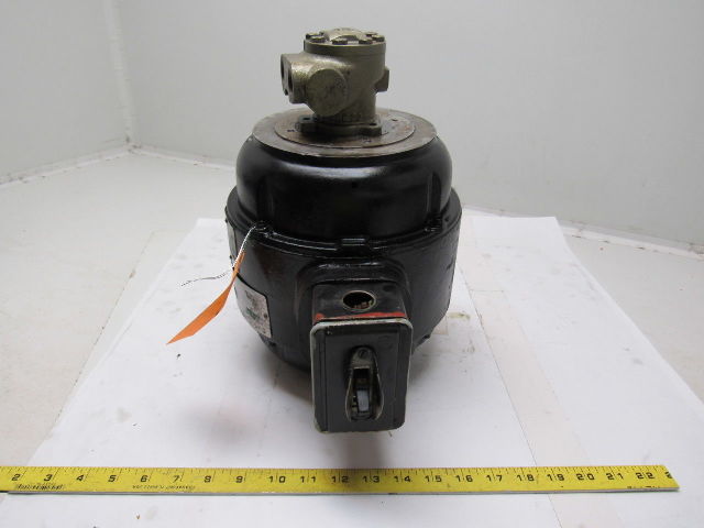 Cadillac Tracing Systems 8307VX958 Hydraulic Pump Motor W/ Gear Pump 220/440V