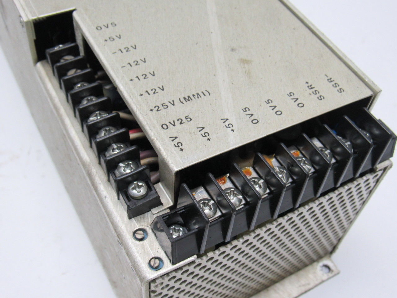 H.M.W. H008061 DC to DC Converter