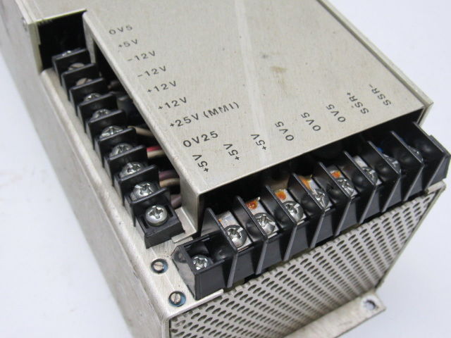 H.M.W. H008061 DC to DC Converter