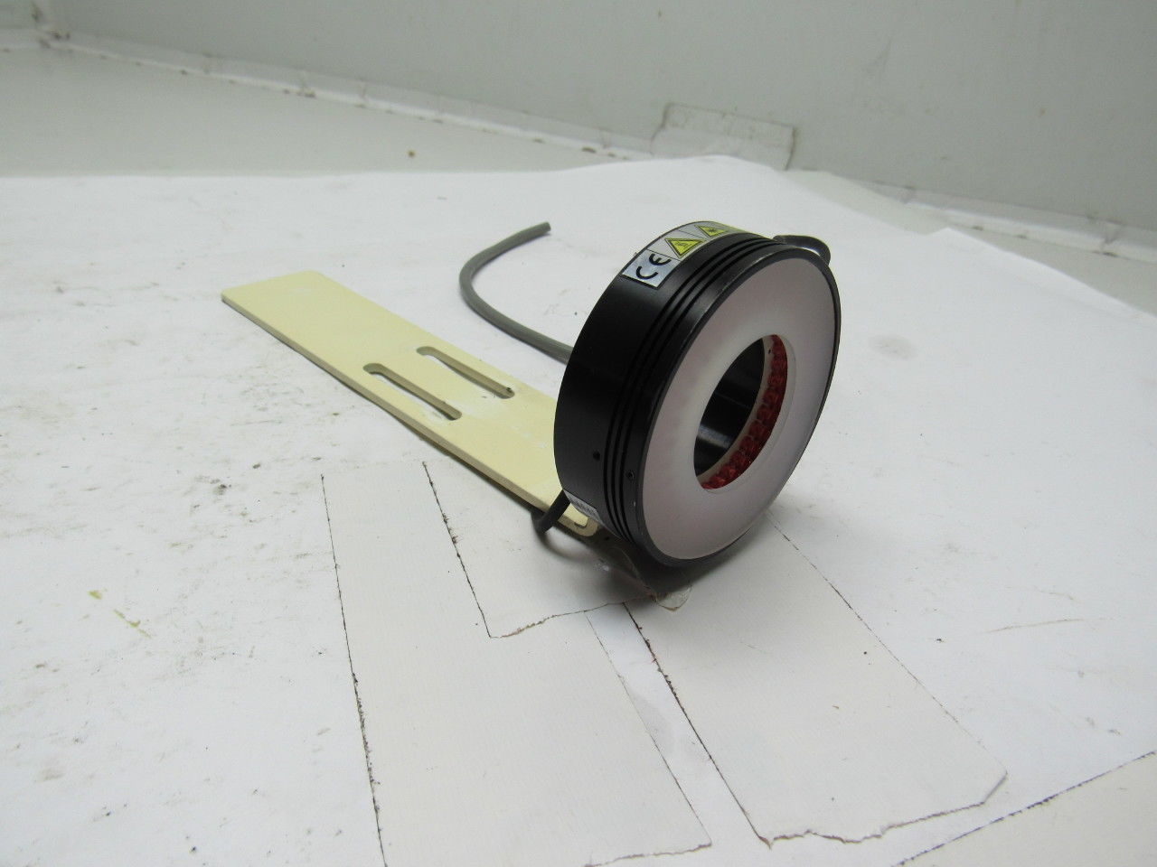 CCS COGNEX LDR2-70RD 70MM Machine Vision LED Camera Light 35mm ID 12V 6W W/Mount