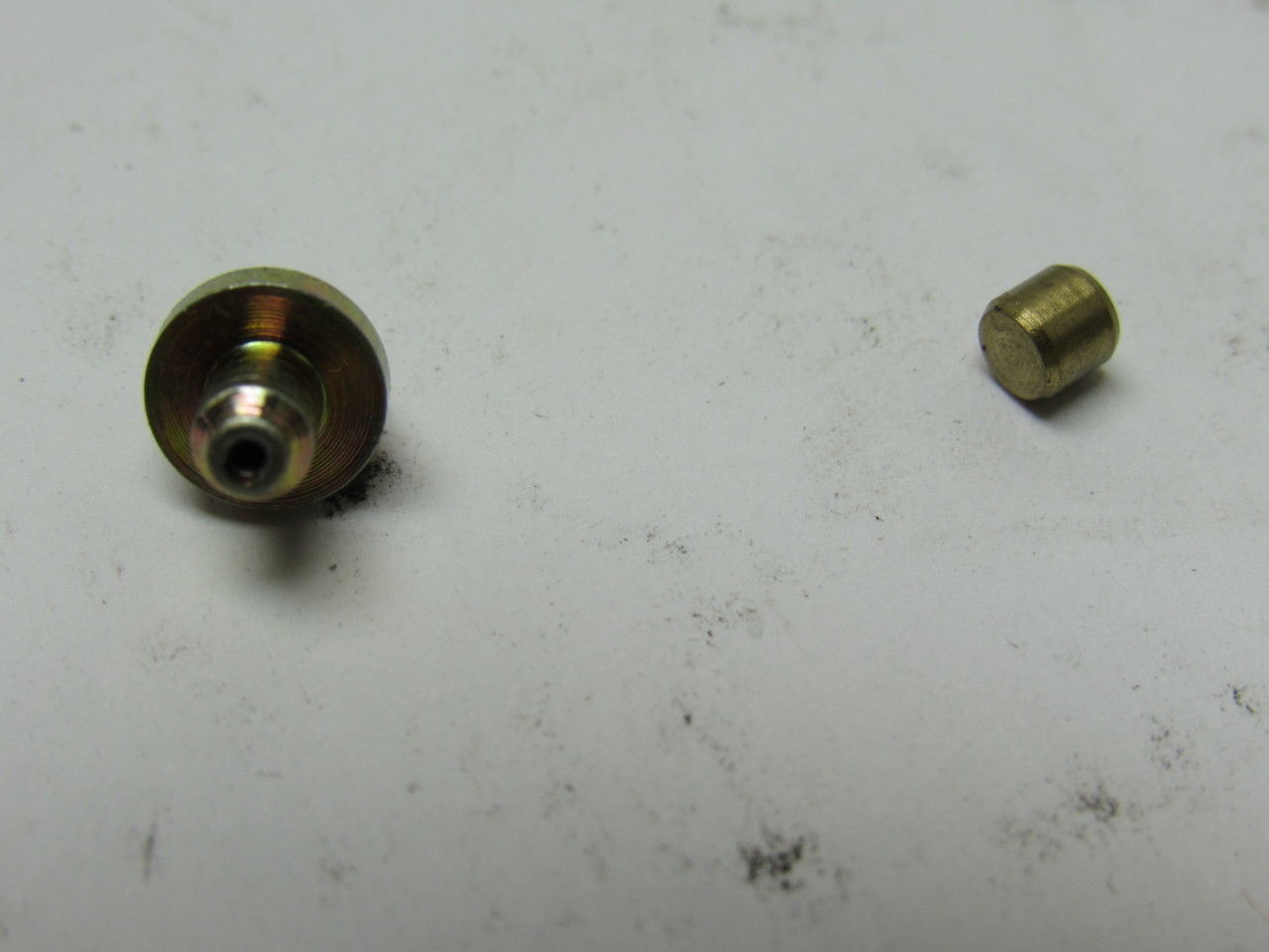 Consolidated Bearing  KRE-22-2RS Cam Follower 22mm OD X 36mm Length