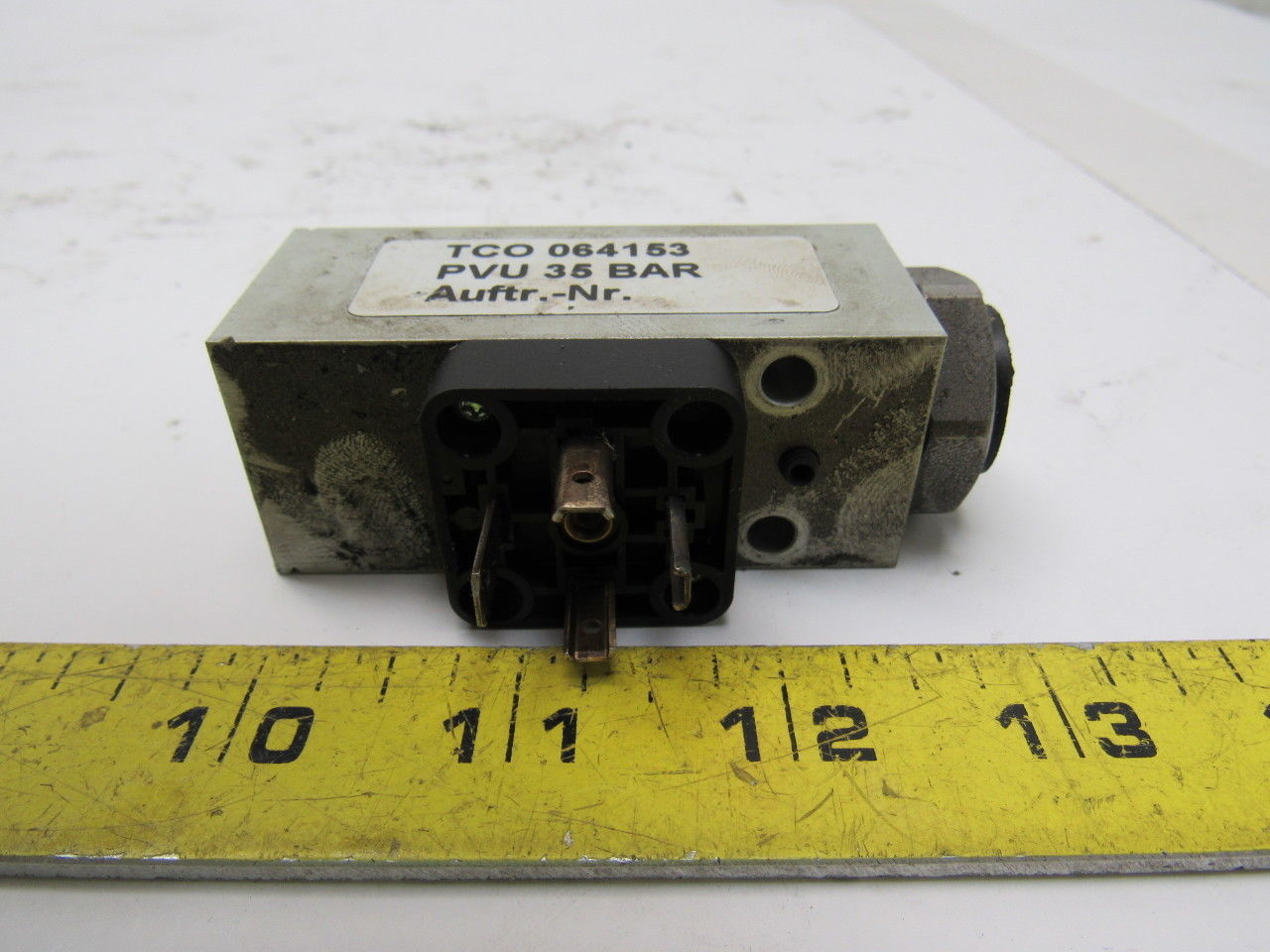 Norgren TCO 064153 Pneumatic Pressure Switch Pvu 35 Bar