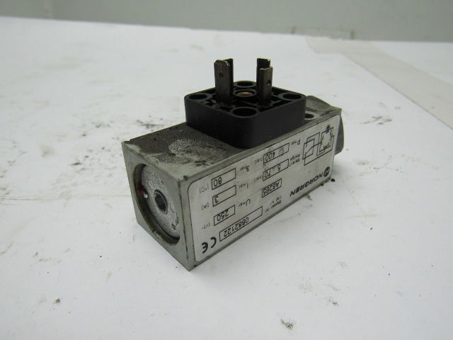 Norgren TCO 064153 Pneumatic Pressure Switch Pvu 35 Bar
