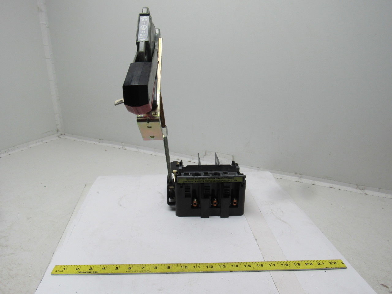 Allen Bradley 1494V-DS60 Ser. A Disconnect Switch 60A 600V Non-Fused Right Hand