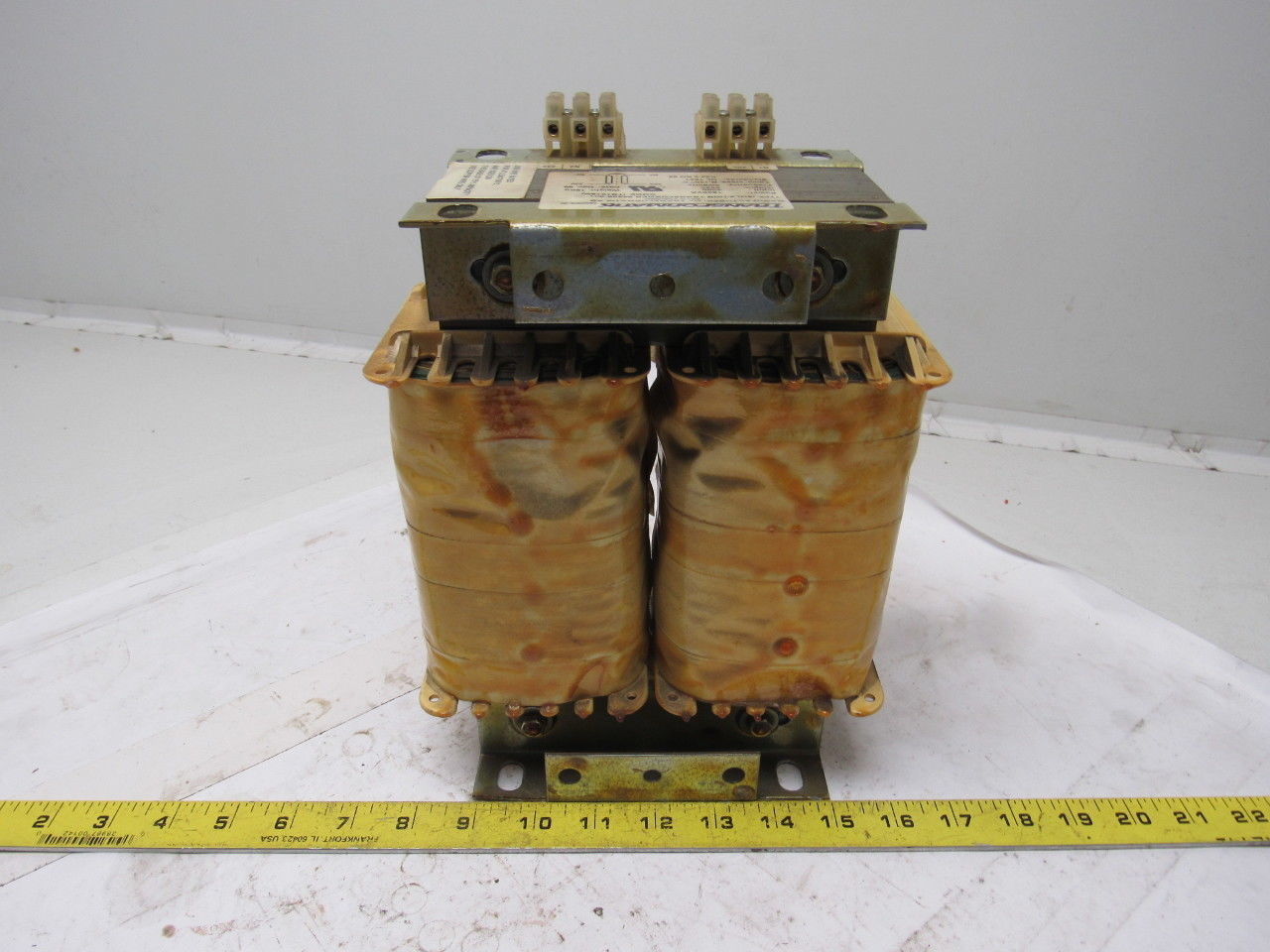 Transformatik 64499-901 Isolation Transformer 1800VA 230V Output 50/60Hz
