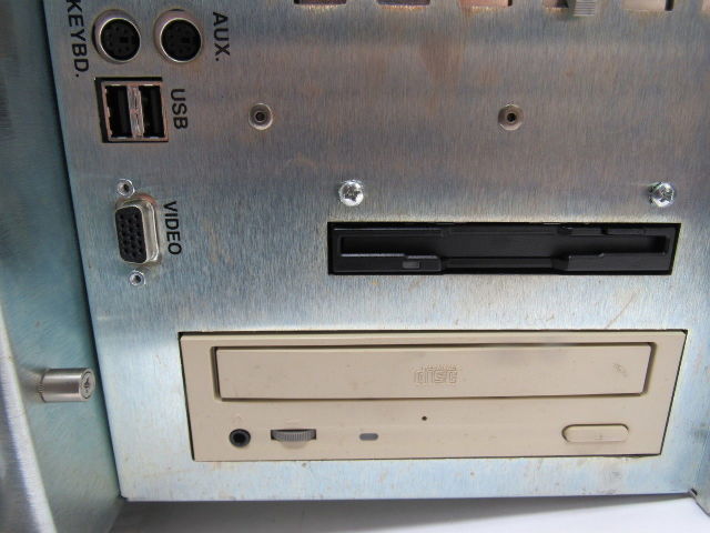Xycom Automation 3512-A1A114103500U 3512 KM Operator Interface