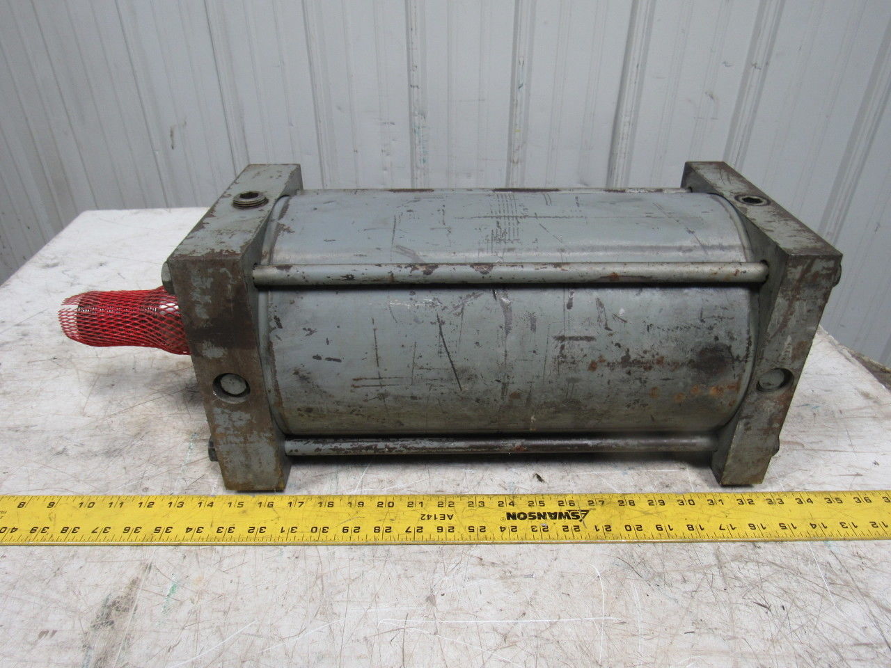 Milwaukee Cylinder A-61 8" Bore 13" Stroke Clevis Cylinder 2.5" Rod 250 PSI
