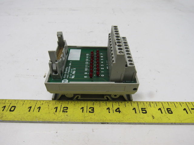 A-B Allen Bradley 1492-1FM20D24N Series A Rail Mount Interface Module