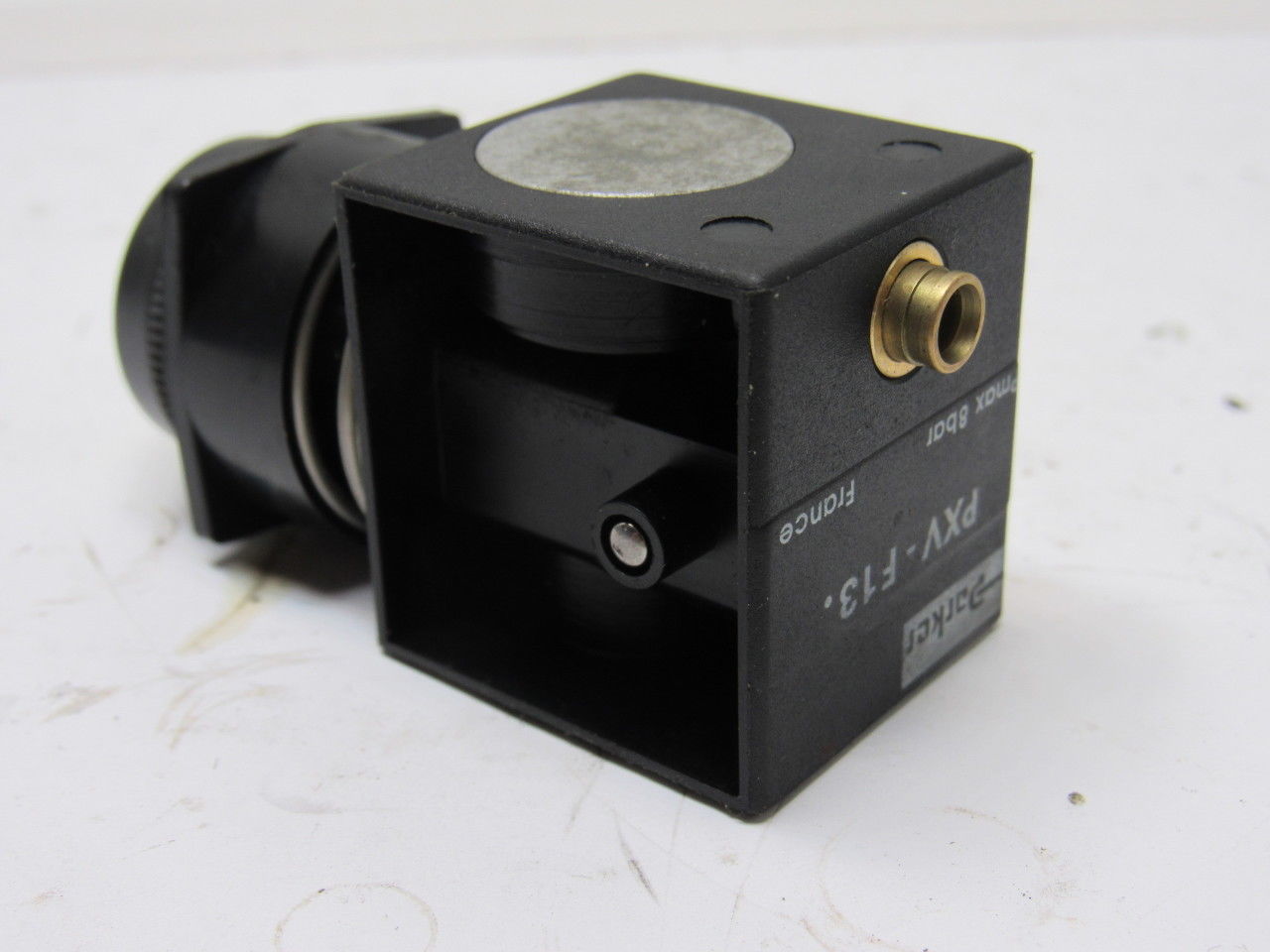 Parker PXV-F13. Pneumatic Visual Indicator Pressure 1-8 Bar Green 4mm Tube