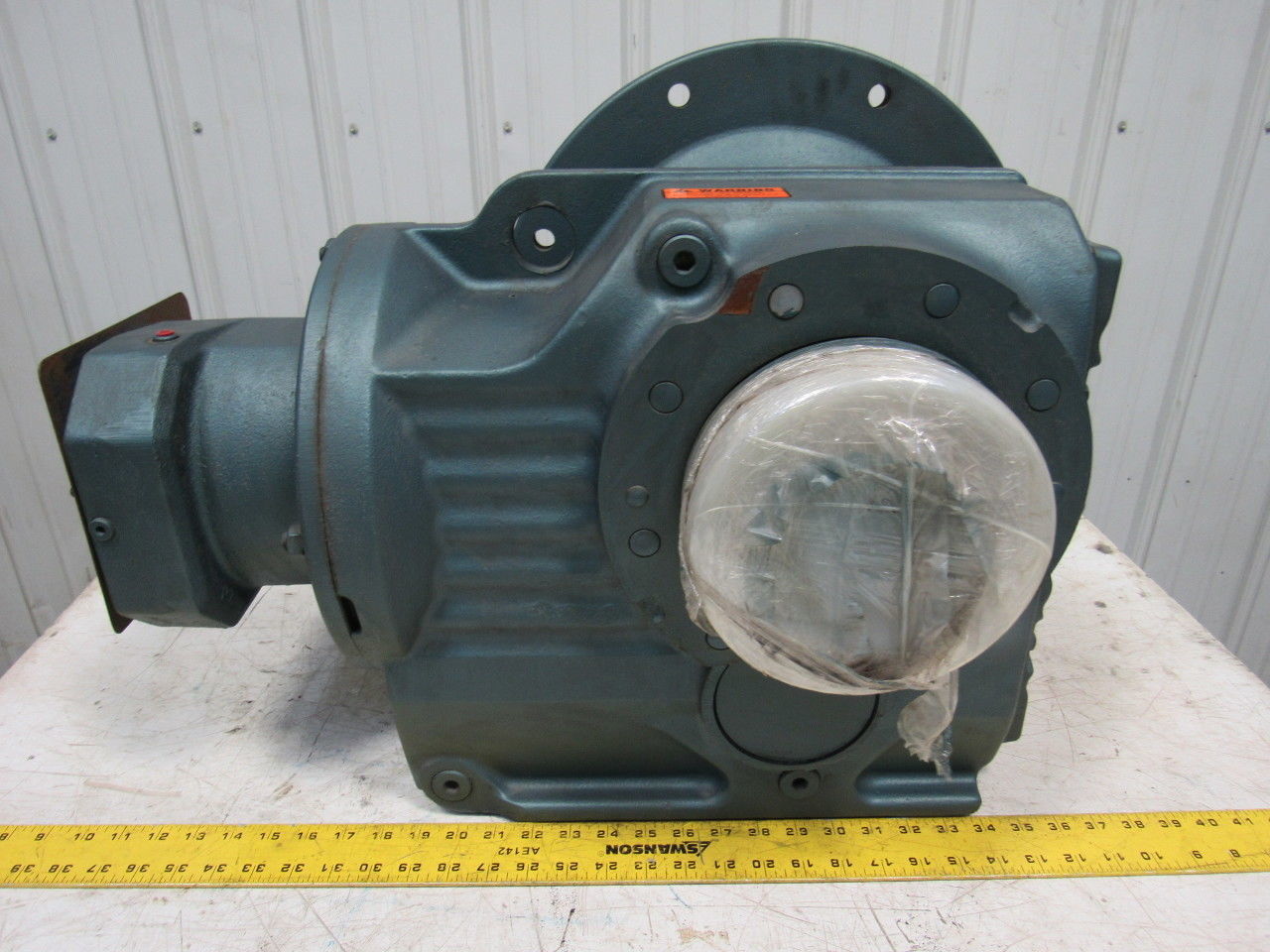 SEW-EURODRIVE KHF97R62DT90S4BHGZ Gear Box Speed Reducer 361:1 Ratio New