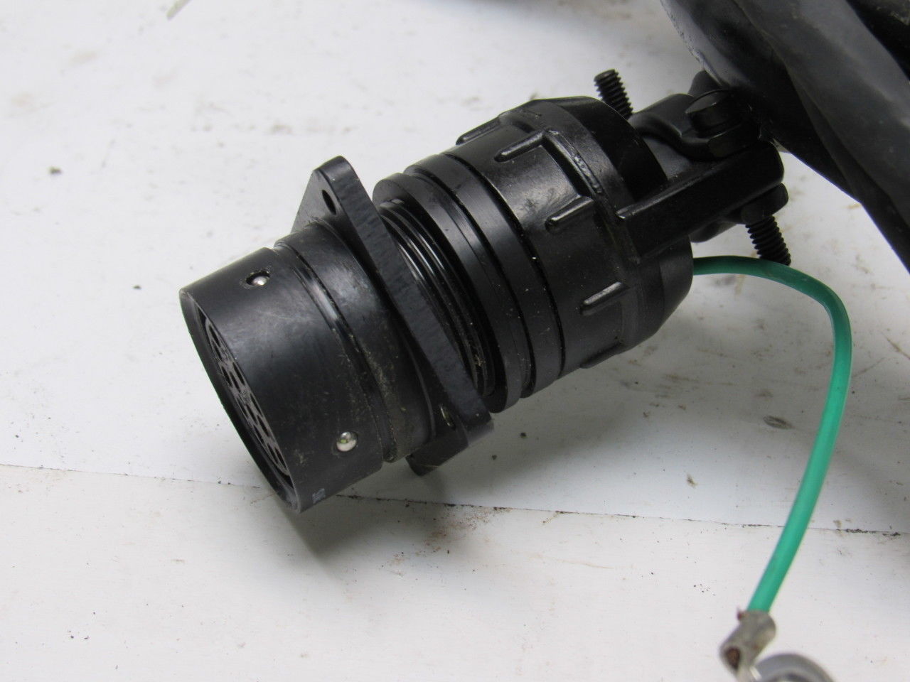 Ingersoll Rand 99385361 Motor Cable 105" 17 Female Pin to 2 Connectors OEM
