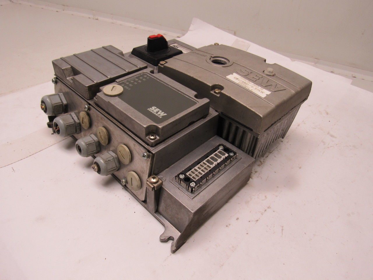 Sew Eurodrive MFI21A/MM03/Z18A Movimot 0.37KW Field Distributor WYE Connection